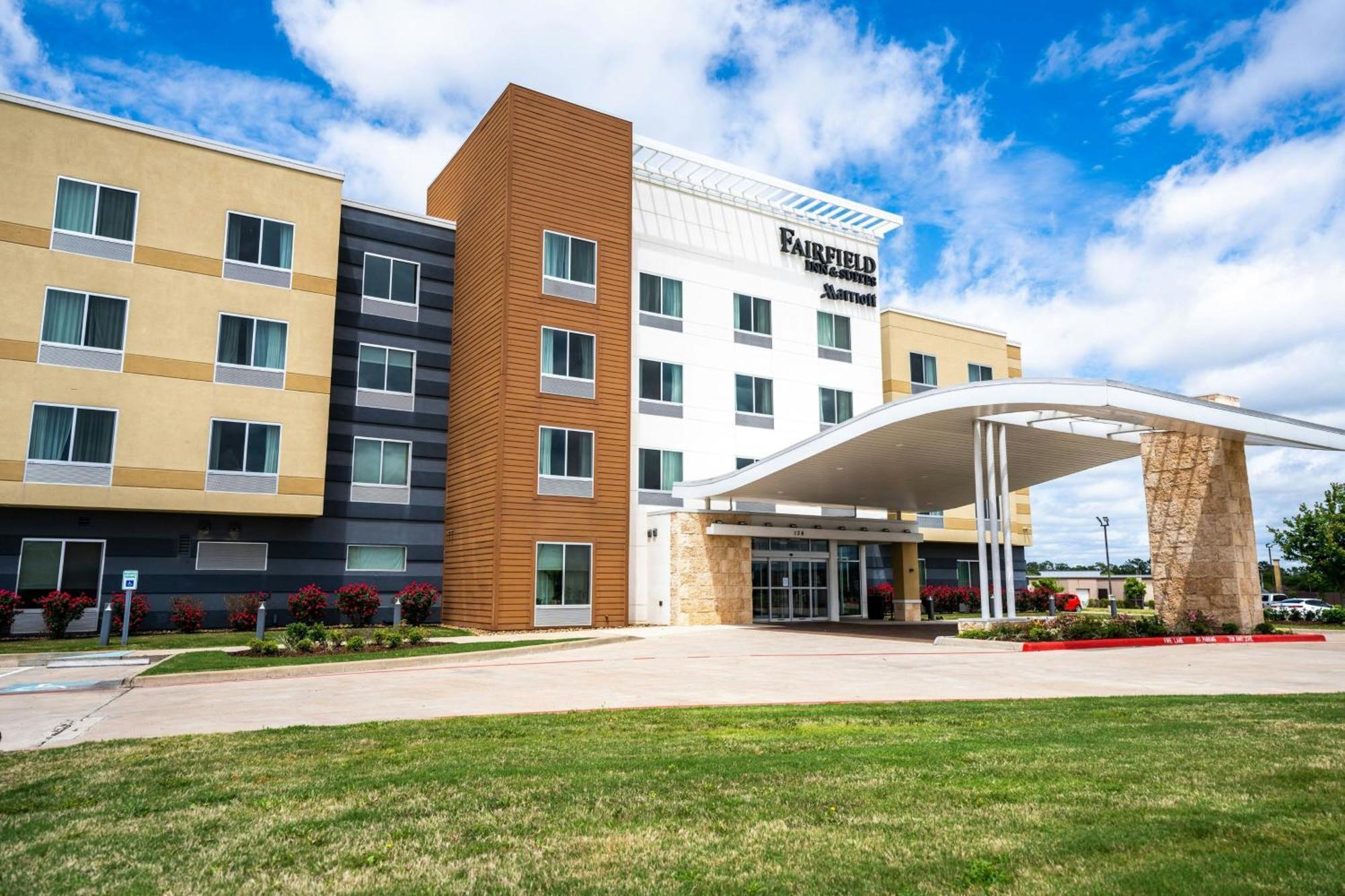 Fairfield Inn & Suites By Marriott Хънтсвил Екстериор снимка